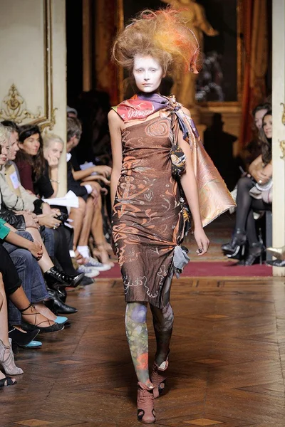 Look 40